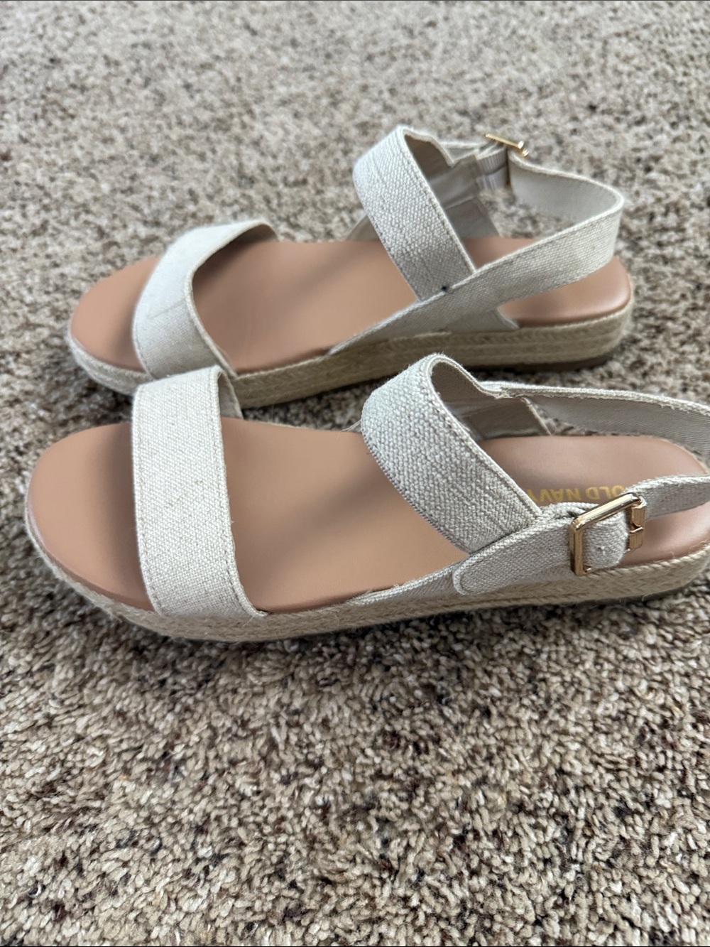 Old Navy Cream Linen Strap Sandals with Tan Footbed - Picture 3 of 4
